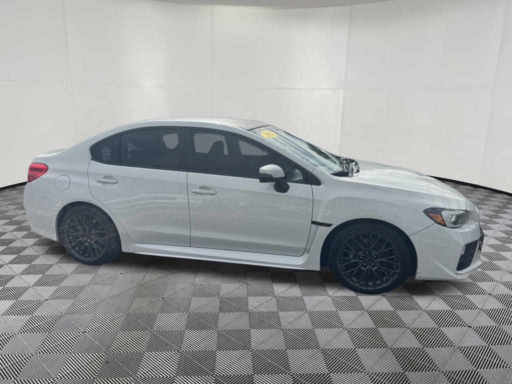 2015 Subaru Impreza view 4