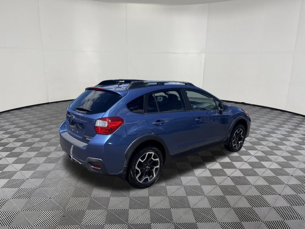 2016 Subaru Crosstrek view 5