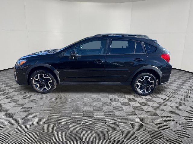 2016 Subaru Crosstrek view 3