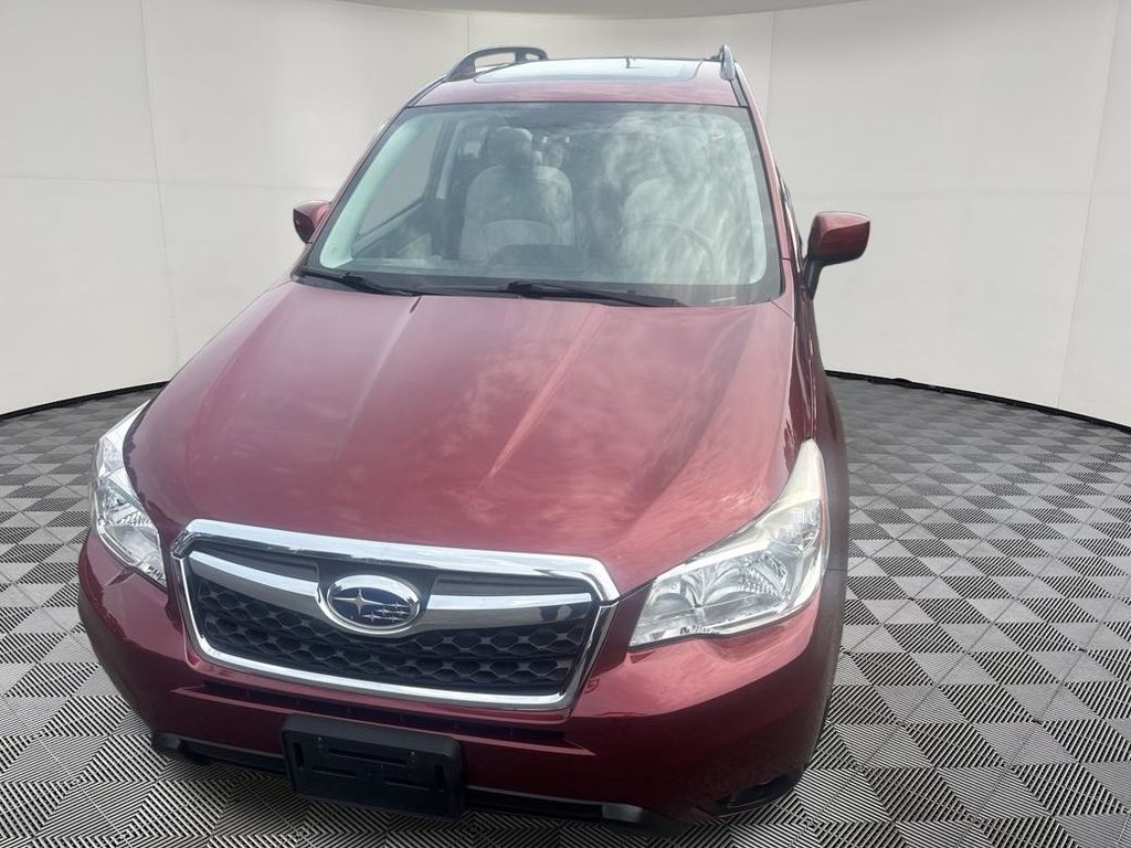 2015 Subaru Forester view 3