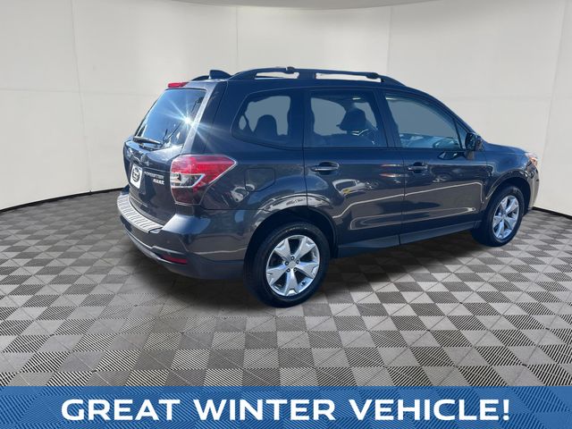2016 Subaru Forester view 5