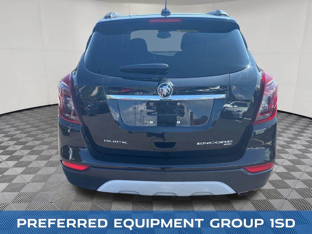 2017 Buick Encore view 4