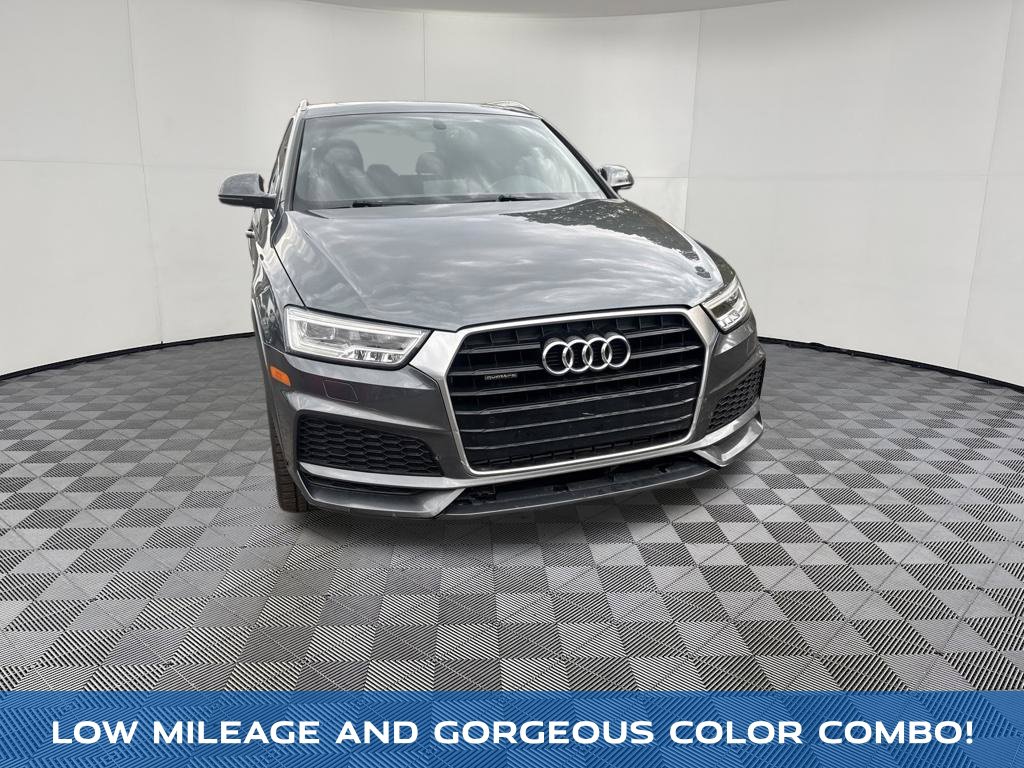 2018 Audi Q3 view 5