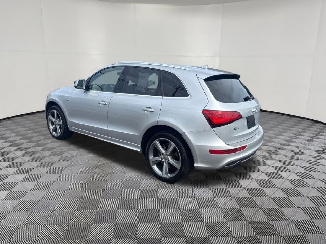 2013 Audi Q5 view 4