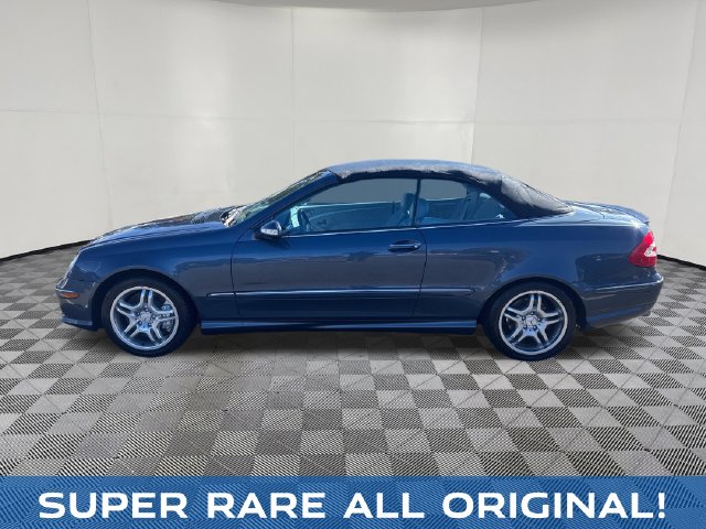 2004 Mercedes-Benz CLK view 3