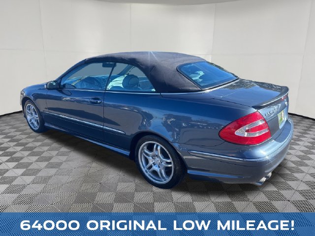2004 Mercedes-Benz CLK view 4