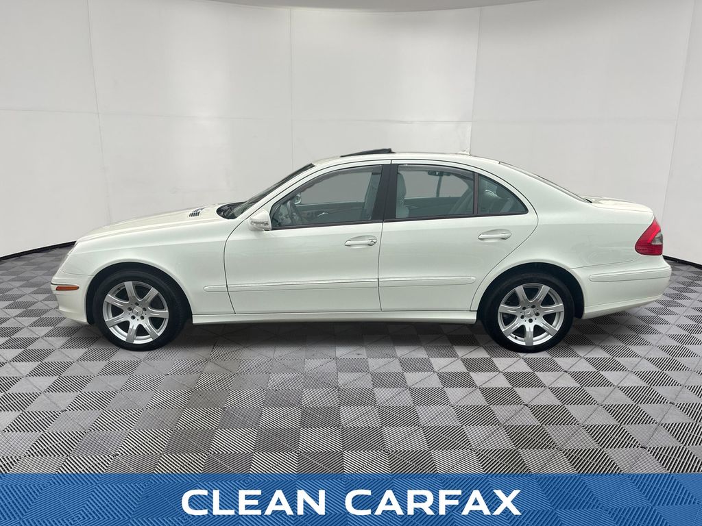 2007 Mercedes-Benz E-Class view 2