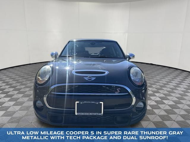 2018 MINI Cooper S view 2