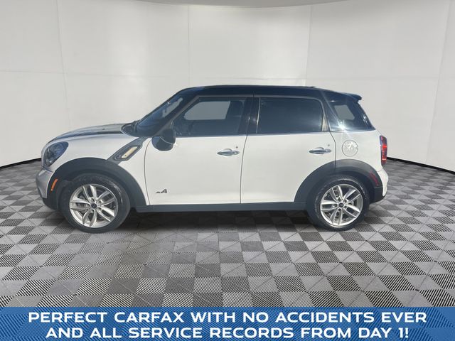 2014 MINI Cooper S Countryman view 2