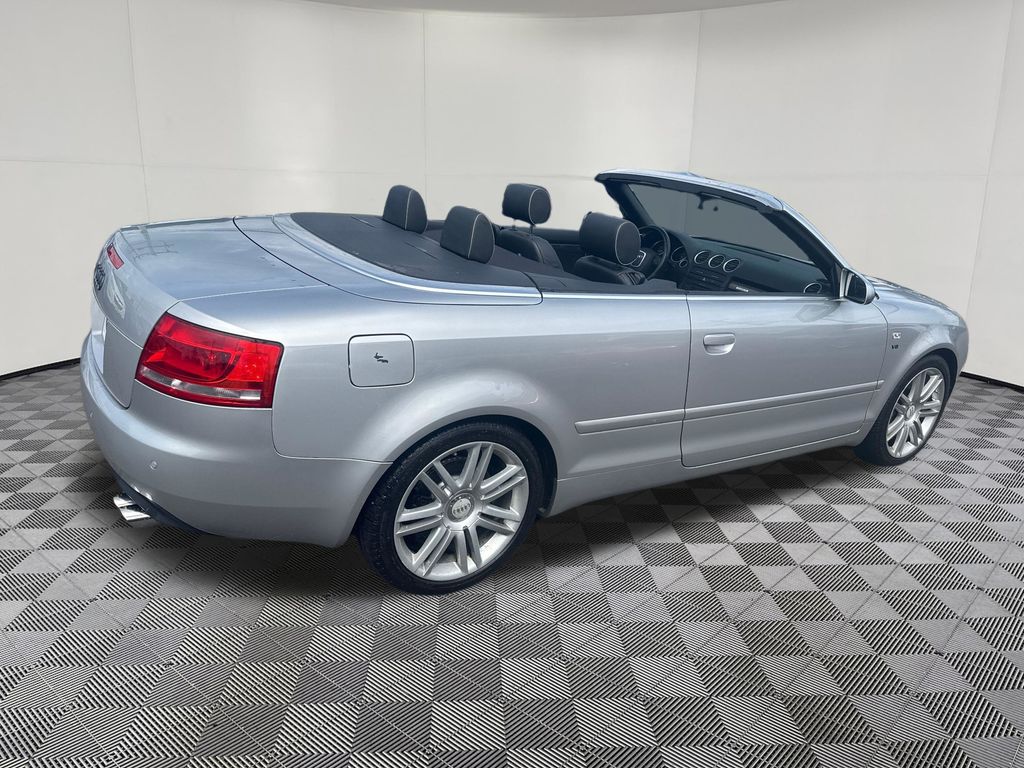 2007 Audi S4 view 5