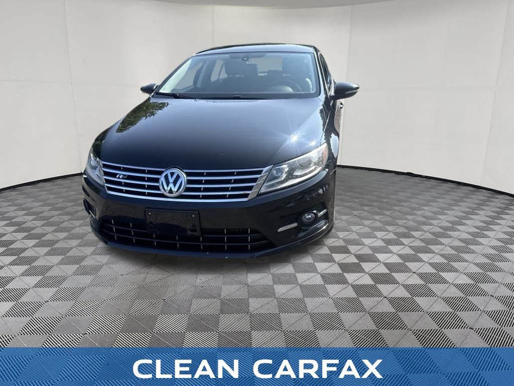 2014 Volkswagen CC view 2