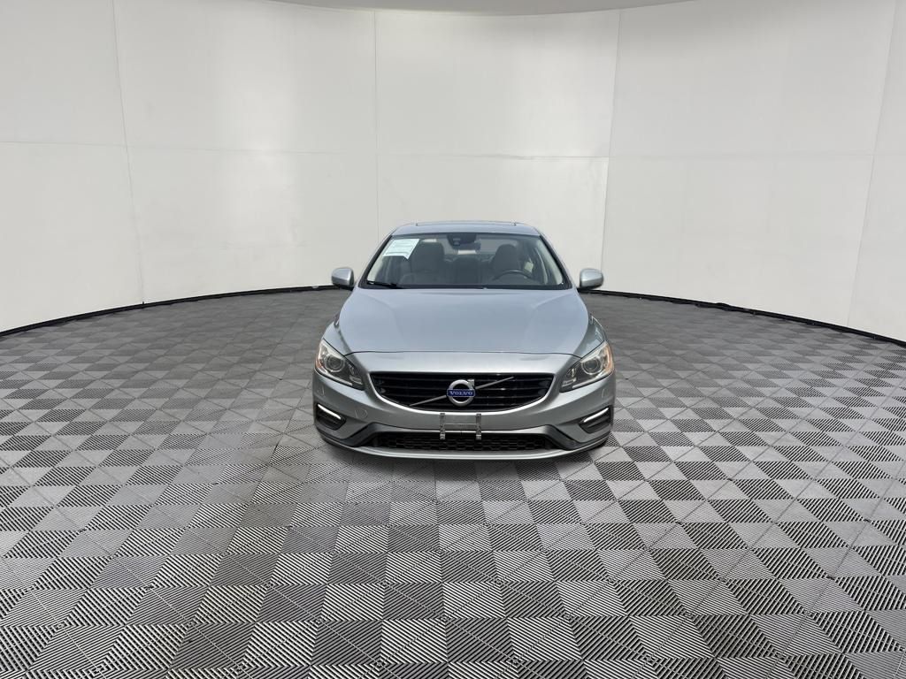 2017 Volvo S60 view 2
