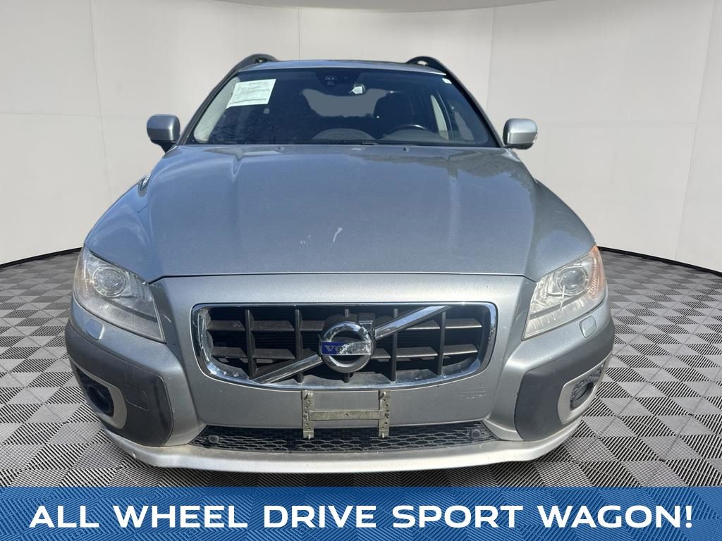 2013 Volvo XC70 view 5