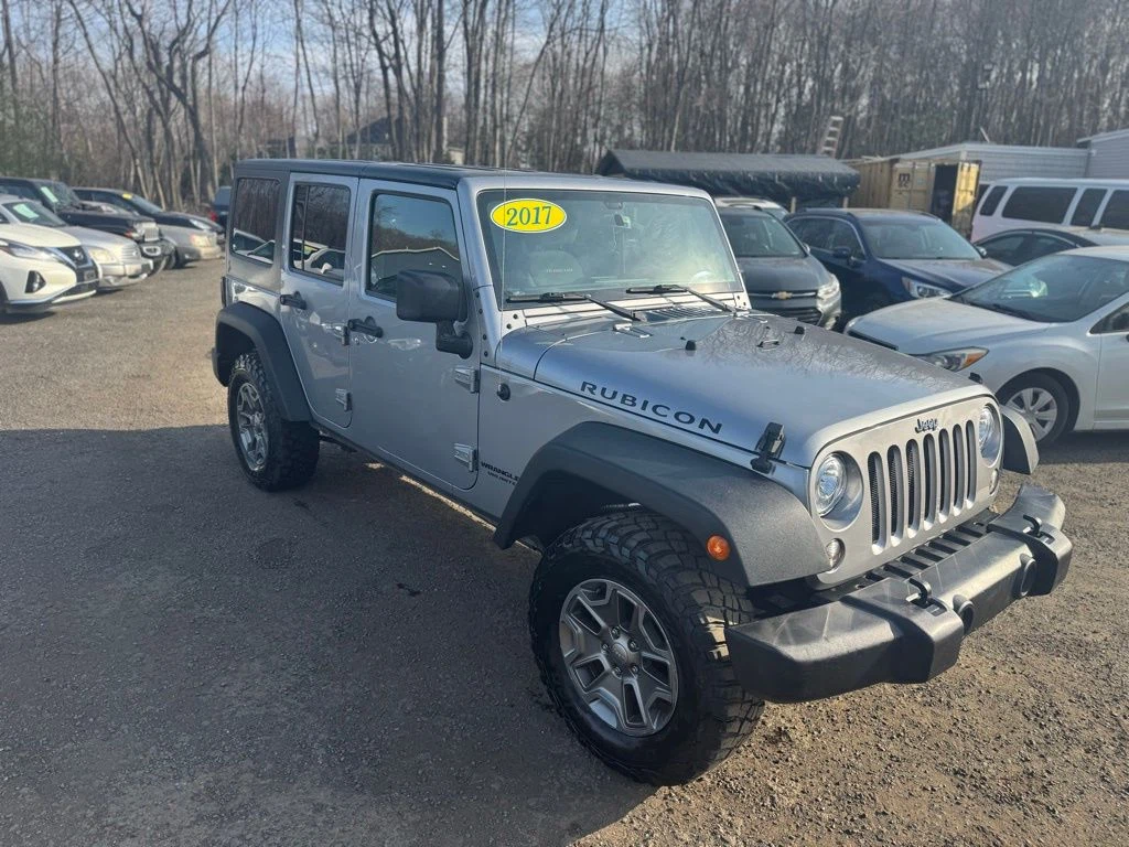 2017 Jeep Wrangler view 3