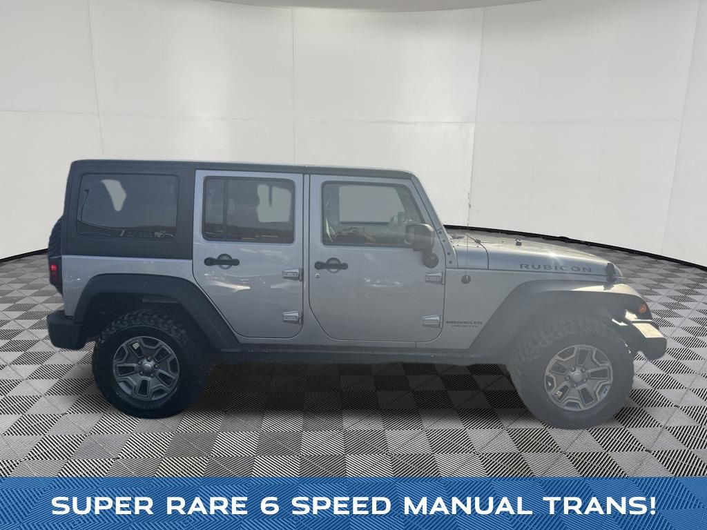2017 Jeep Wrangler view 4