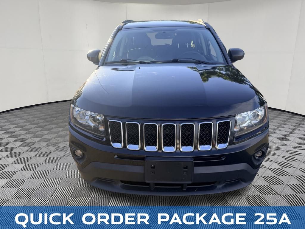 2016 Jeep Compass view 2