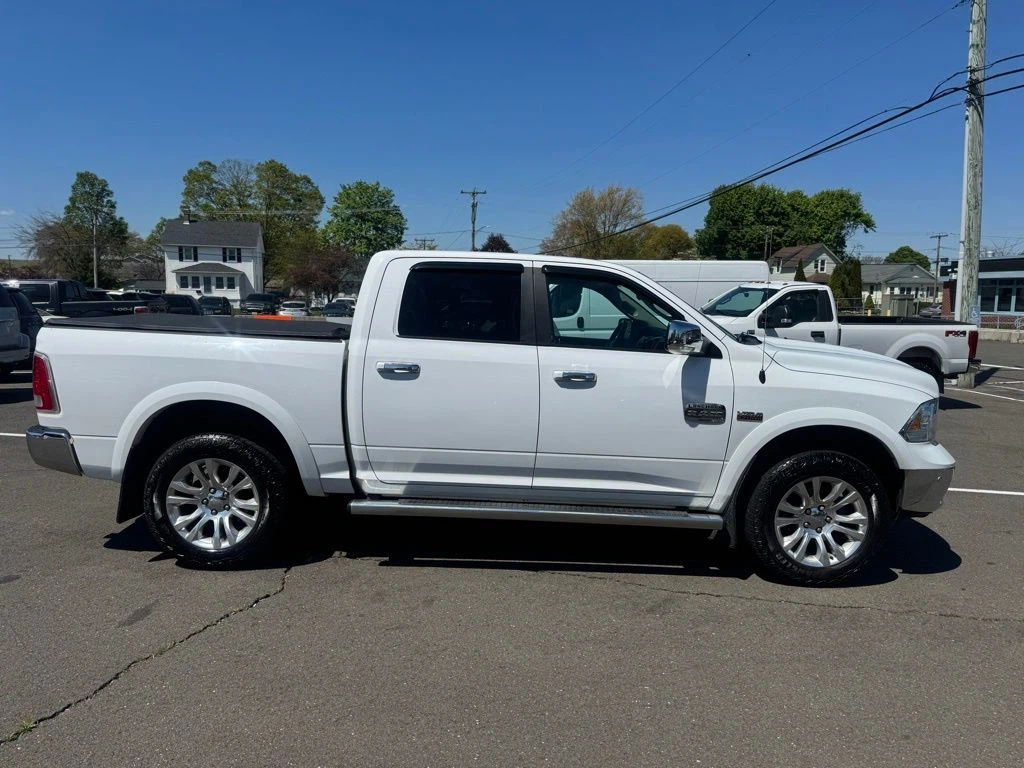 2015 Ram 1500 view 4