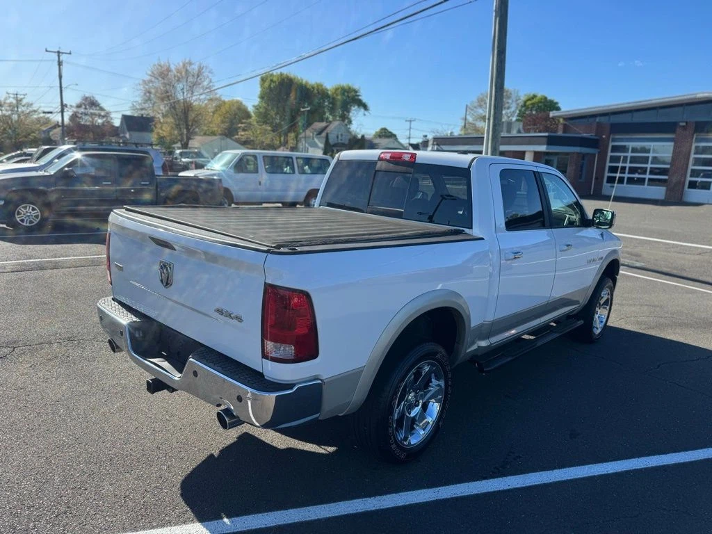 2010 Ram 1500 view 5