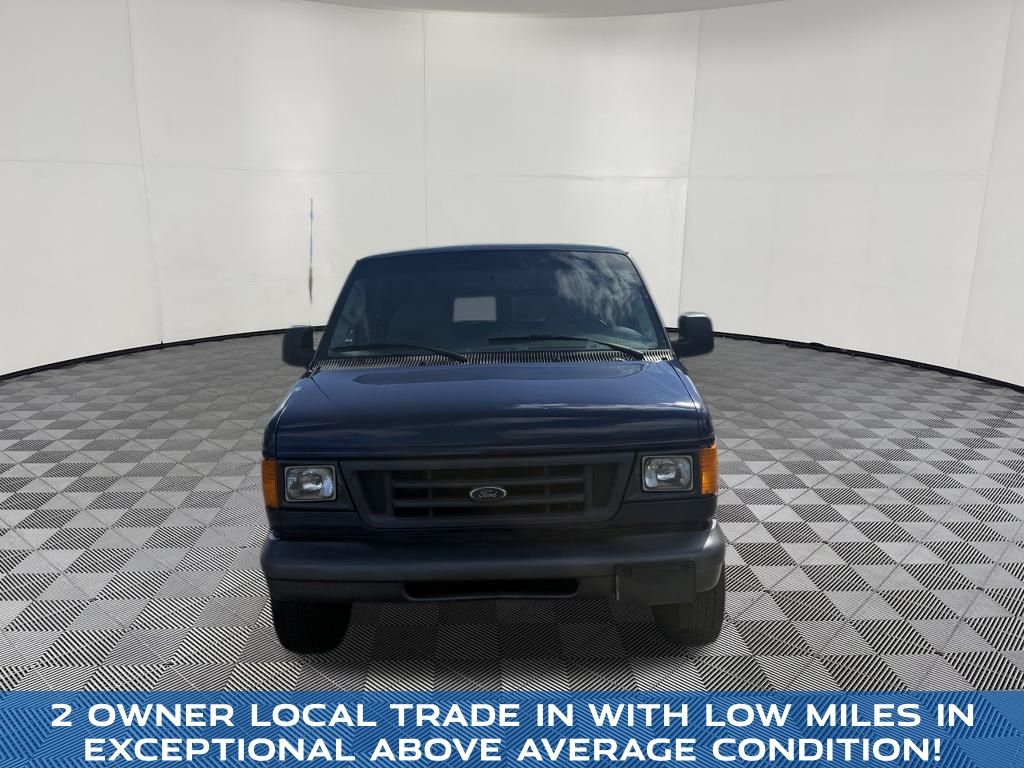 2007 Ford E-350SD view 2