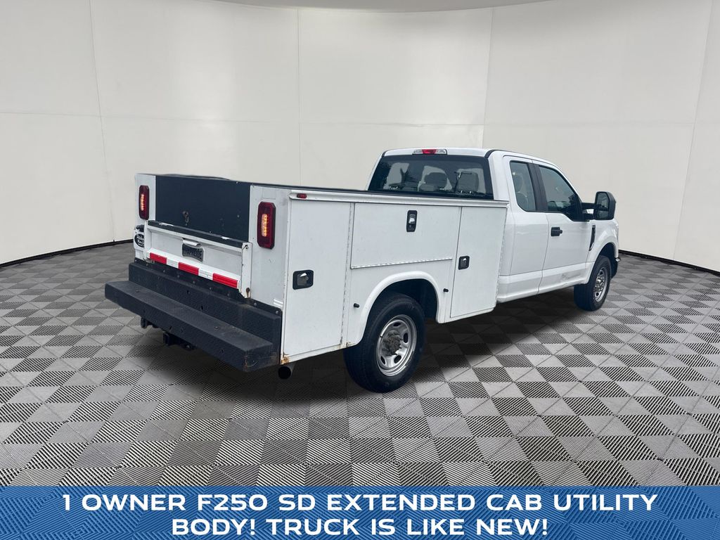 2019 Ford F-250SD view 5