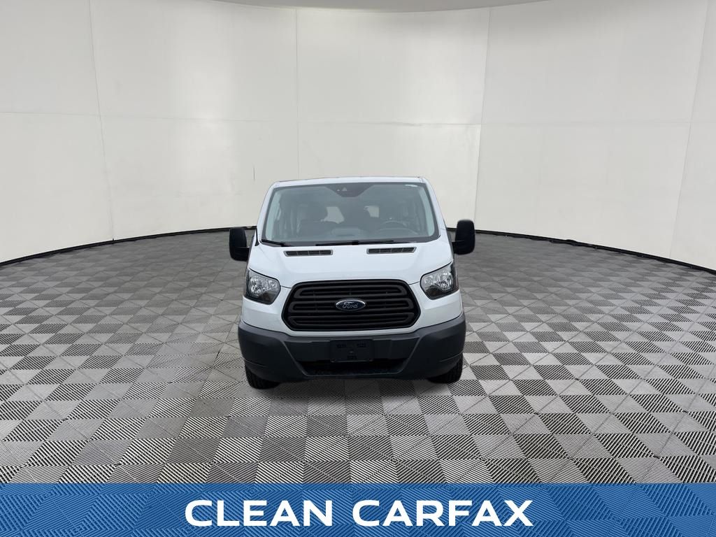 2018 Ford Transit-150 view 2