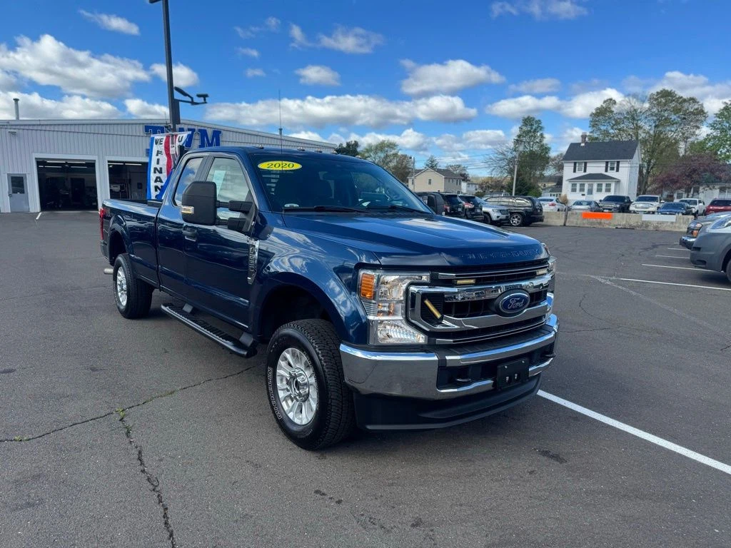 2020 Ford F-250SD view 3