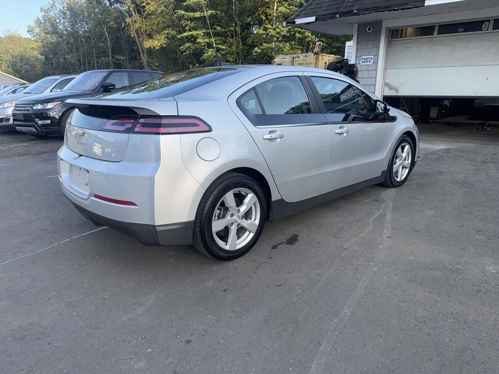 2014 Chevrolet Volt Base - Photo 13