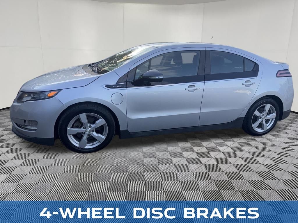2014 Chevrolet Volt Base - Photo 18