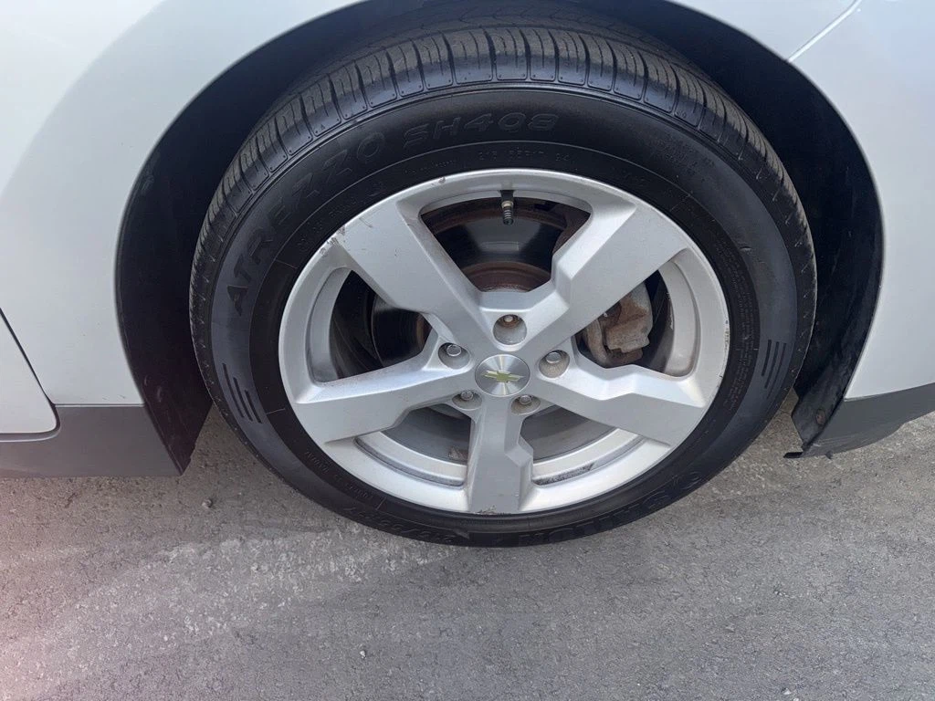 2014 Chevrolet Volt Base - Photo 25