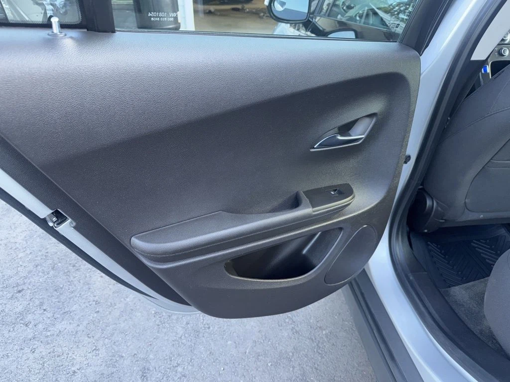 2014 Chevrolet Volt Base - Photo 32