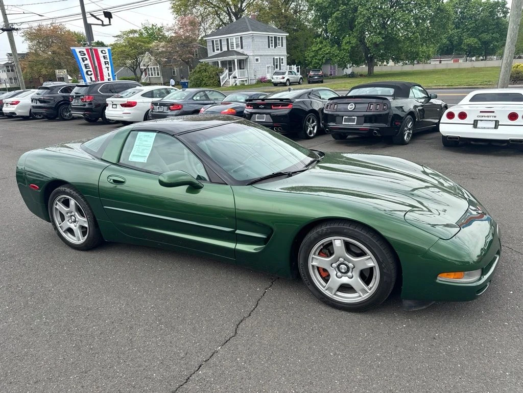 1997 Chevrolet Corvette view 2