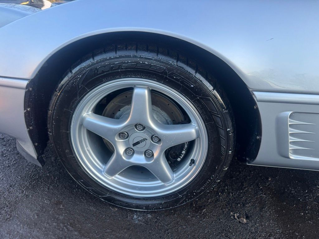 1996 Chevrolet Corvette - Photo 16