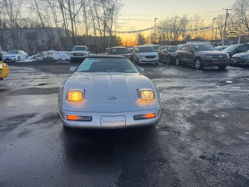 1996 Chevrolet Corvette view 2