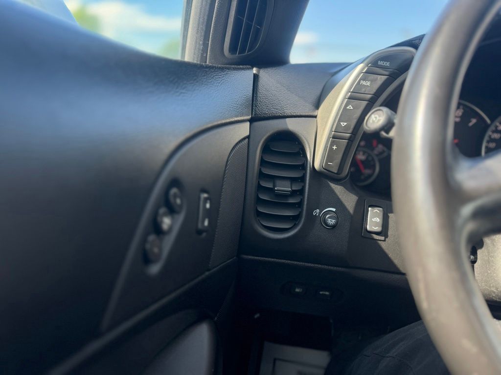2005 Chevrolet Corvette Base - Photo 26