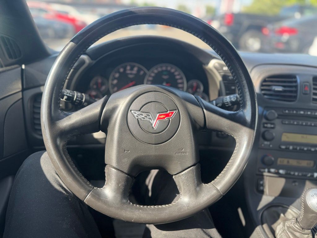 2005 Chevrolet Corvette Base - Photo 27