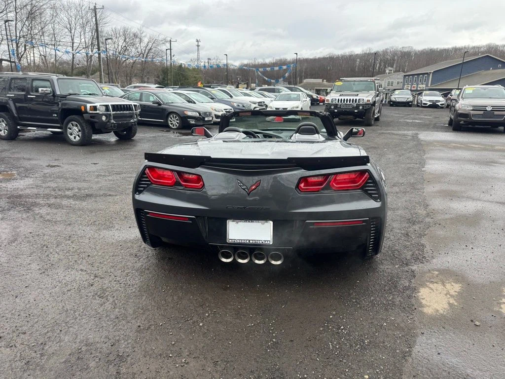 2017 Chevrolet Corvette view 4