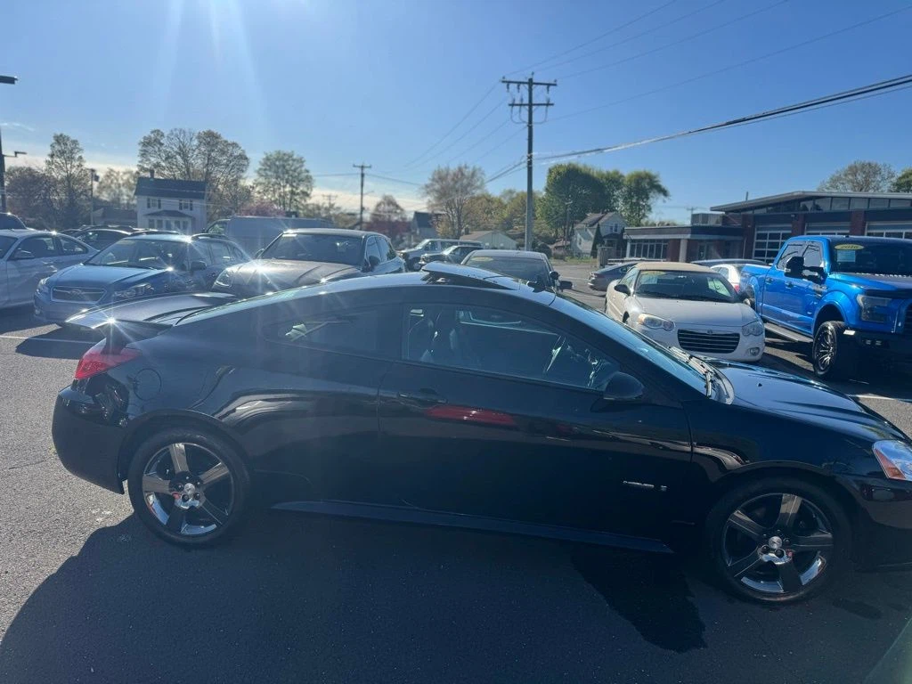 2008 Pontiac G6 view 4