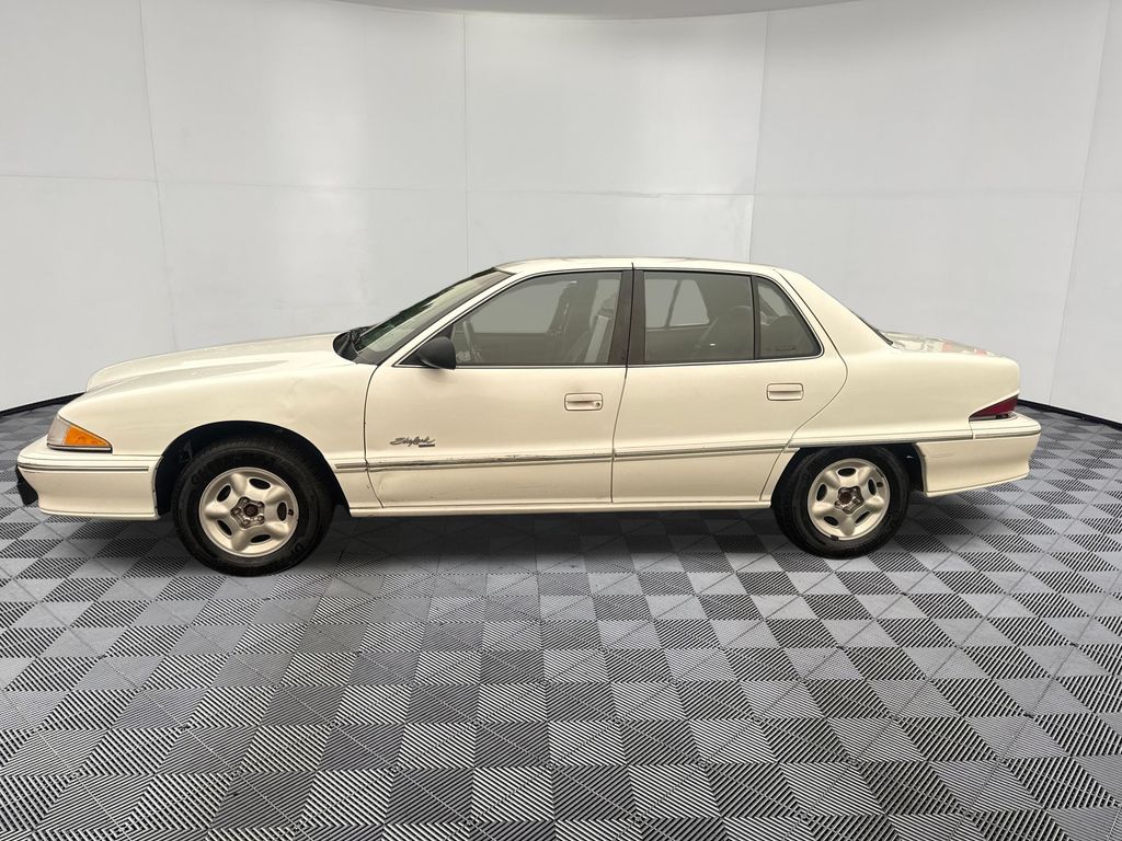 1995 Buick Skylark view 2