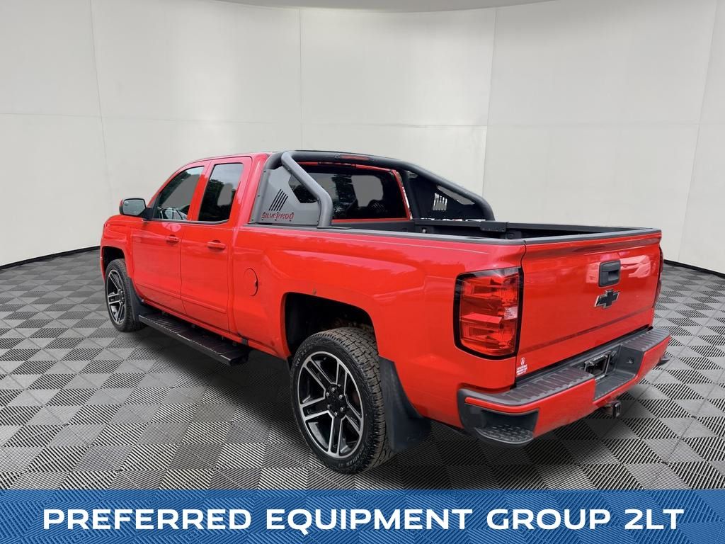 2017 Chevrolet Silverado 1500 view 5