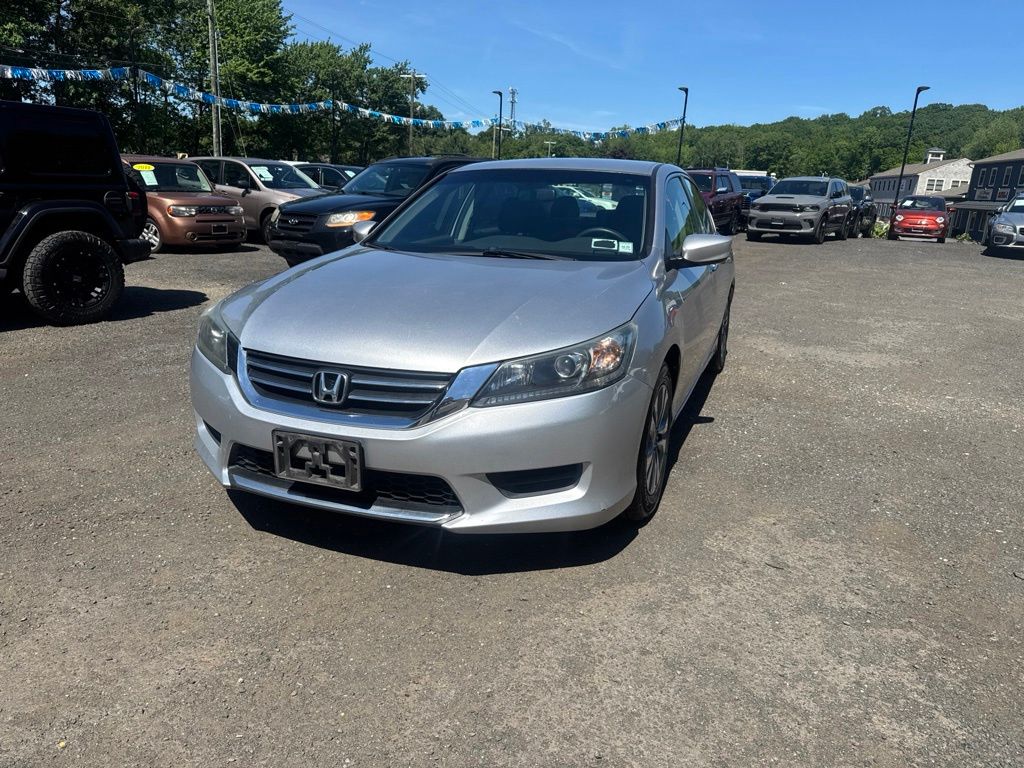 2014 Honda Accord view 2