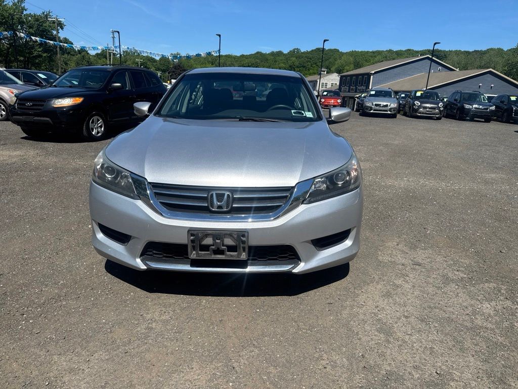 2014 Honda Accord view 3