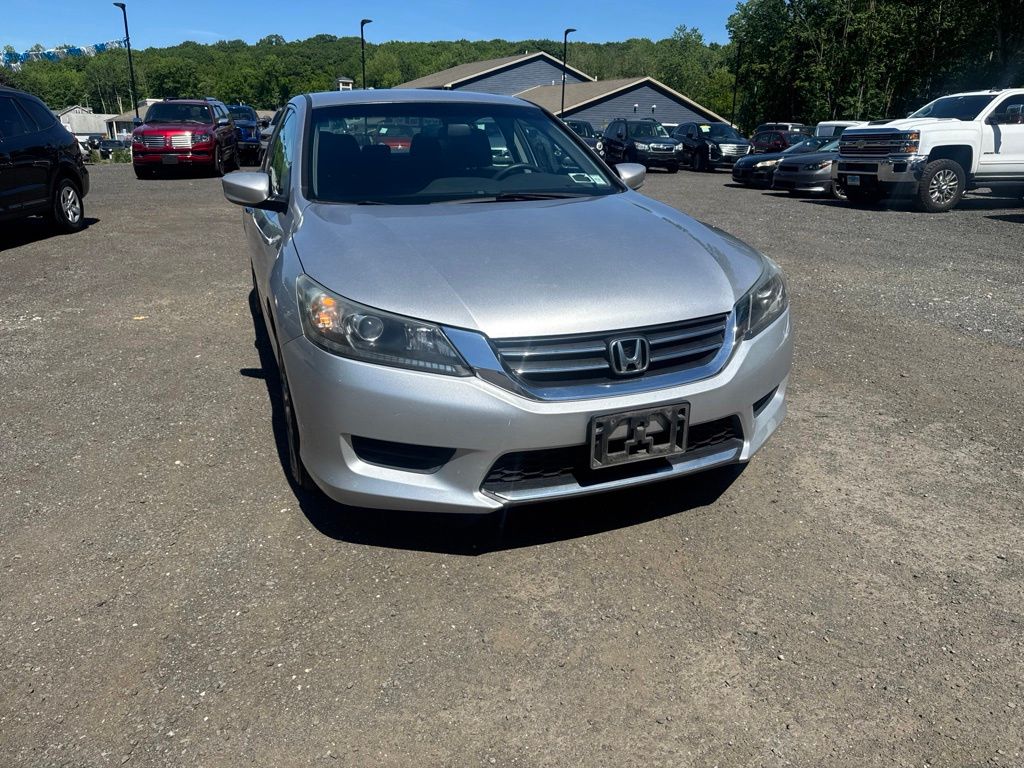 2014 Honda Accord view 4