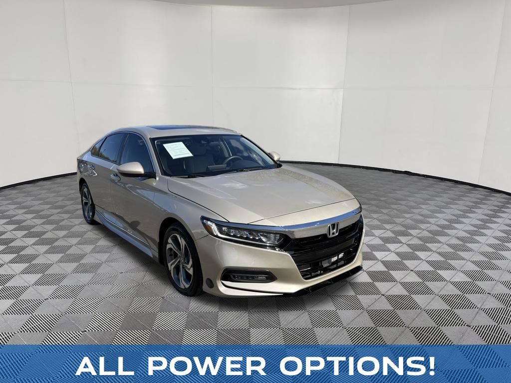 2020 Honda Accord view 3
