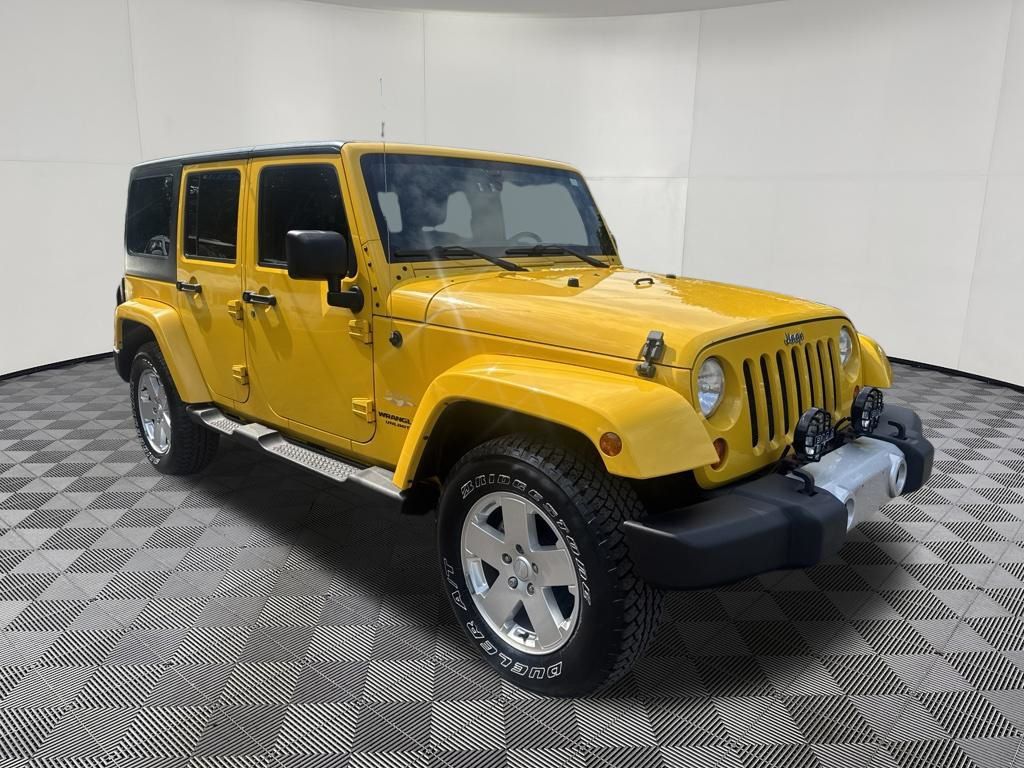 2011 Jeep Wrangler view 5