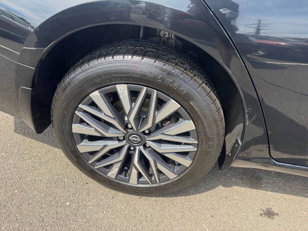 2023 Nissan Altima SV - Photo 18