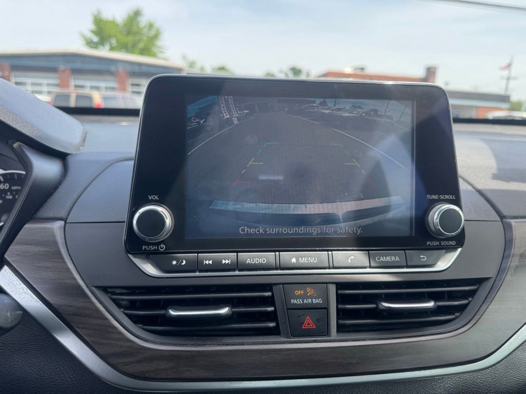 2023 Nissan Altima SV - Photo 21