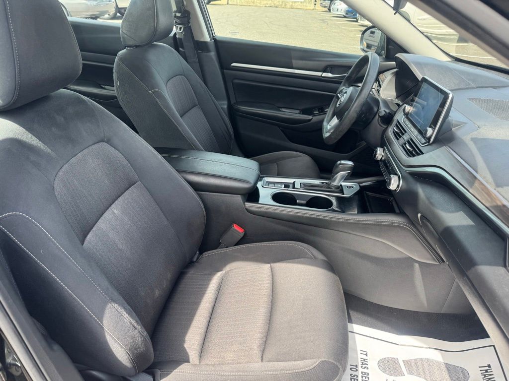 2023 Nissan Altima SV - Photo 23