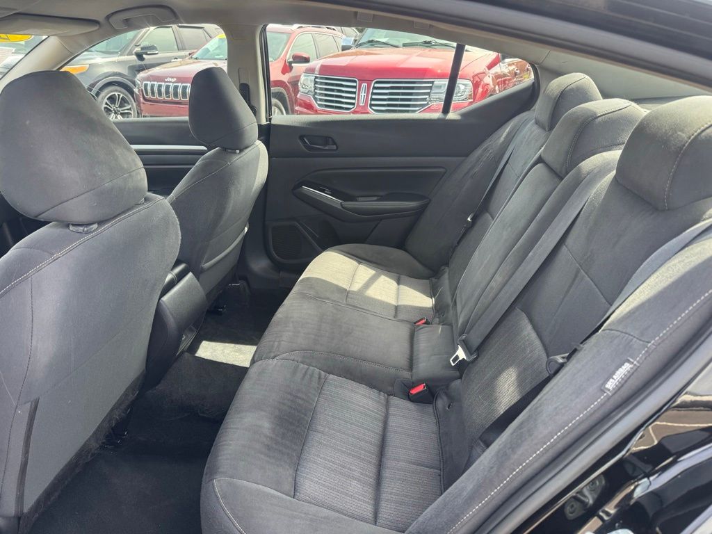 2023 Nissan Altima SV - Photo 29