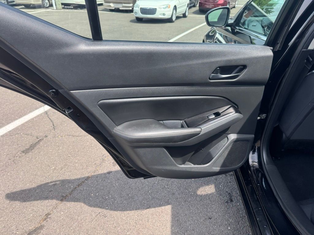 2023 Nissan Altima SV - Photo 30