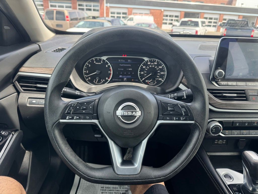 2023 Nissan Altima SV - Photo 35